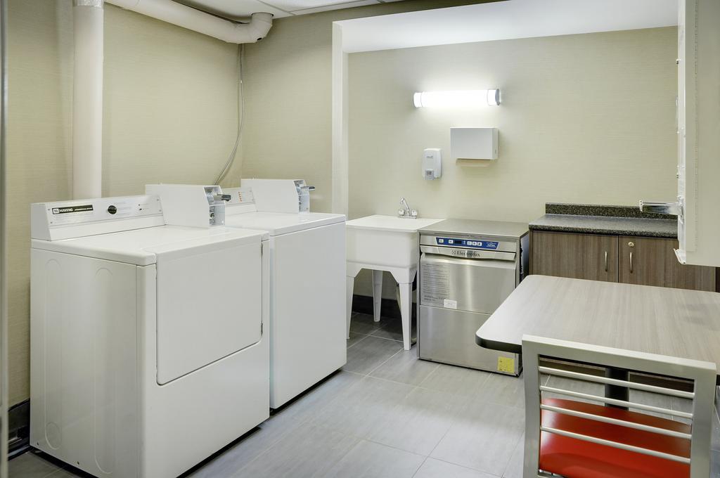 Quality Inn Норт Бей Екстериор снимка